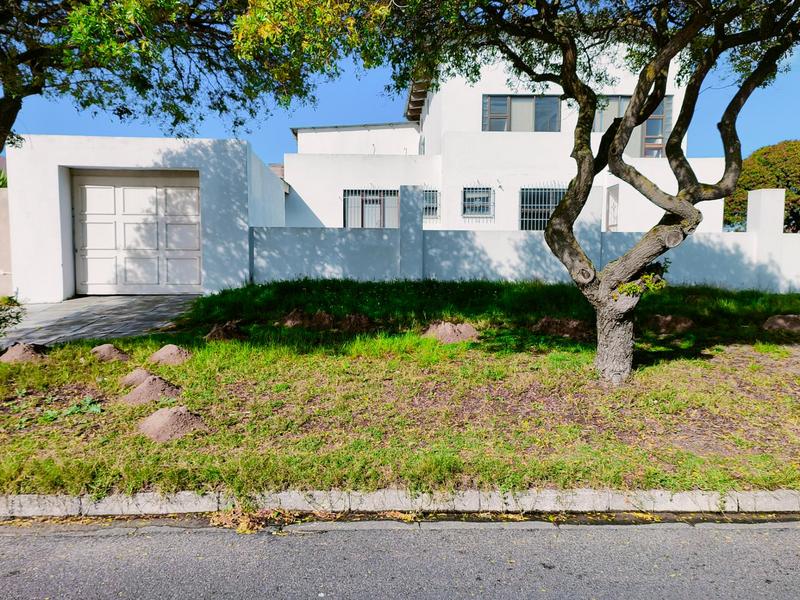 16 Bedroom Property for Sale in Belhar Western Cape